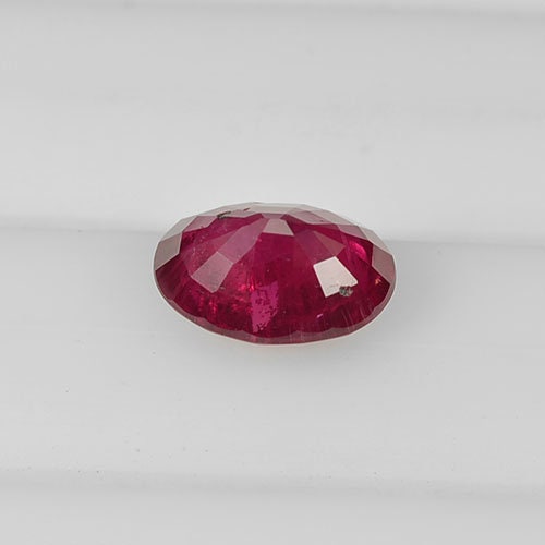 1.06 cts Natural Thai Ruby Loose Gemstone Oval Cut