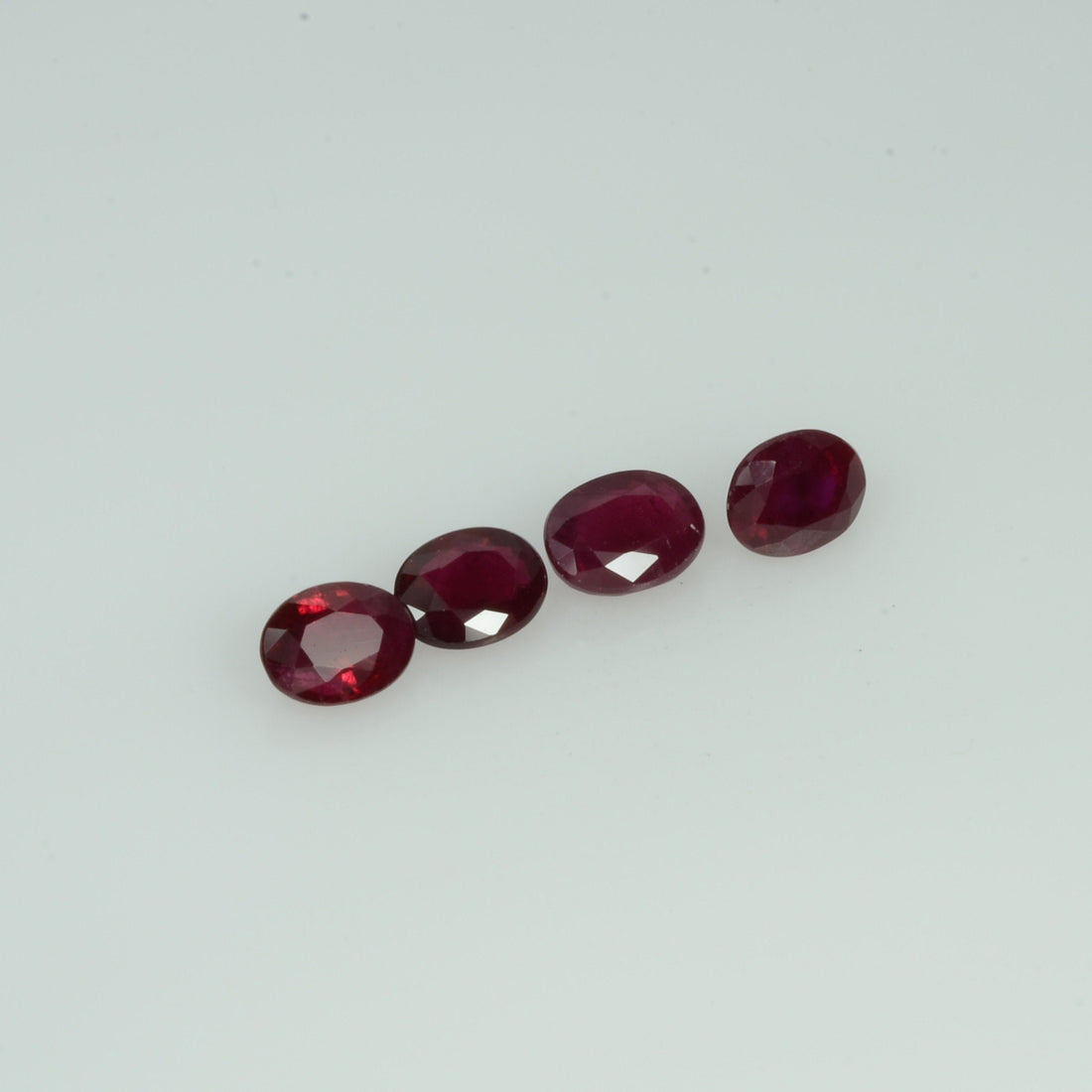 4.5x3.5 mm Natural Burma Ruby Loose Gemstone Oval Cut