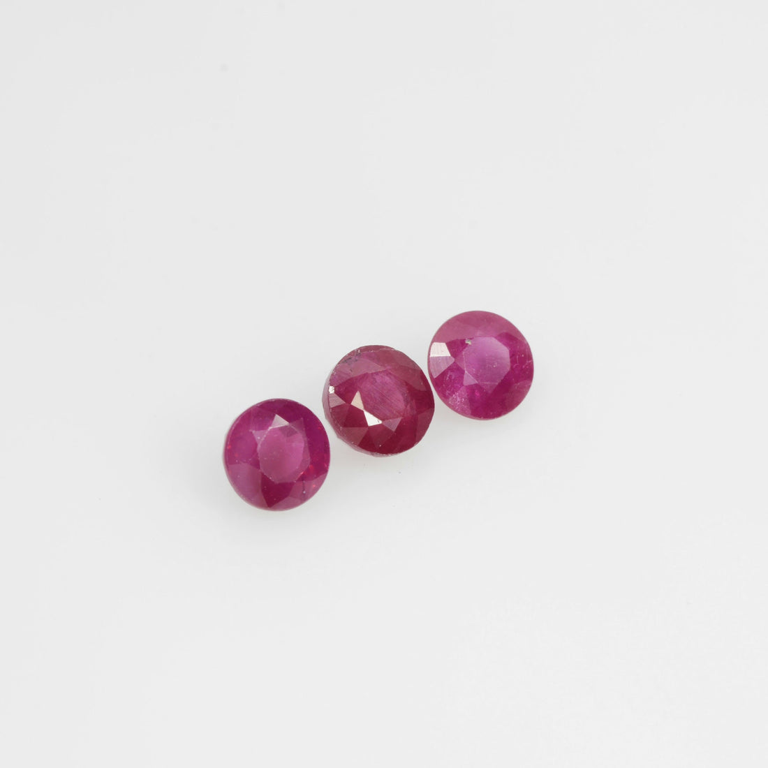 3.3-4.4 mm Natural Ruby Loose Gemstone Round Cut