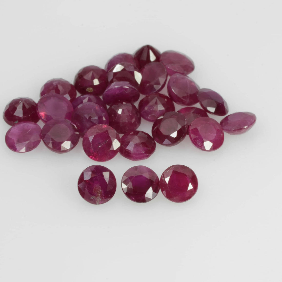 3.1-3.9 mm Natural Ruby Loose Gemstone Round Cut