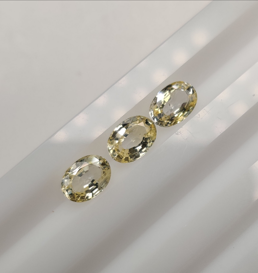 7x5 mm Natural Calibrated Sri Lanka Yellow Sapphire Loose Gemstone Oval Cut