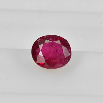 0.99 cts Natural Thai Ruby Loose Gemstone Oval Cut