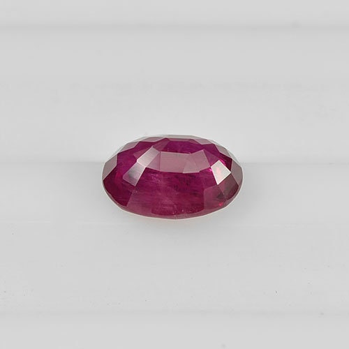 0.96 cts Natural Thai Ruby Loose Gemstone Oval Cut