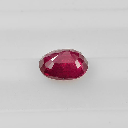 1.09cts Natural Thai Ruby Loose Gemstone Oval Cut