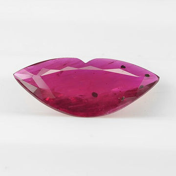 3.10 cts Natural Madagascar Ruby Loose Gemstone Fancy Lips Cut | GRS Certified