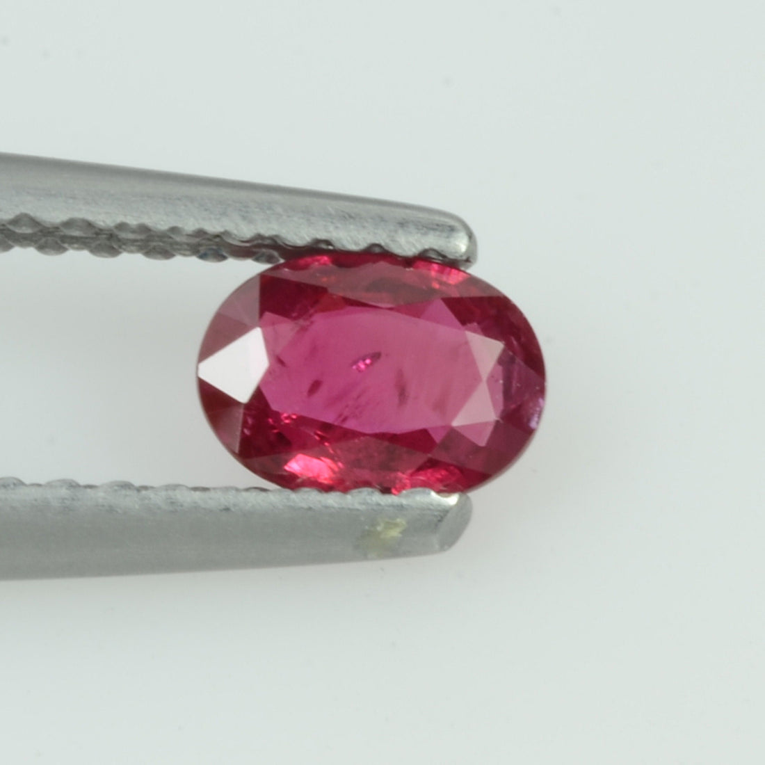0.36 Cts Natural Vietnam Ruby Loose Gemstone Oval Cut