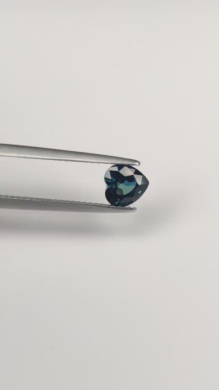 1.24 cts Natural Teal Blue Green Sapphire Loose Gemstone Heart Cut