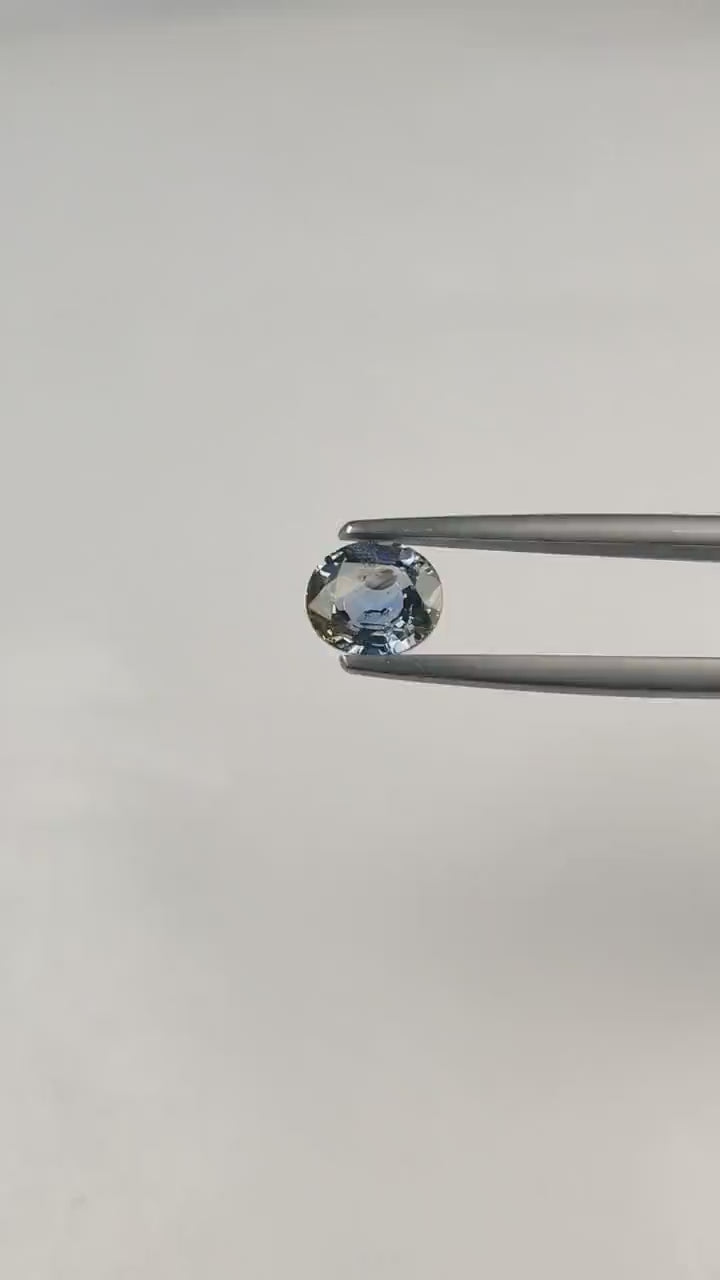 1.64 Cts Natural Bi-Color Sapphire Loose Gemstone Oval Cut