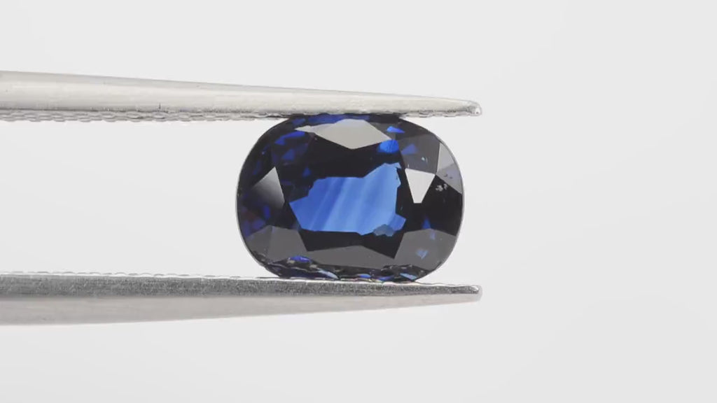 1.37 cts Natural Blue Sapphire Loose Gemstone Cushion Cut