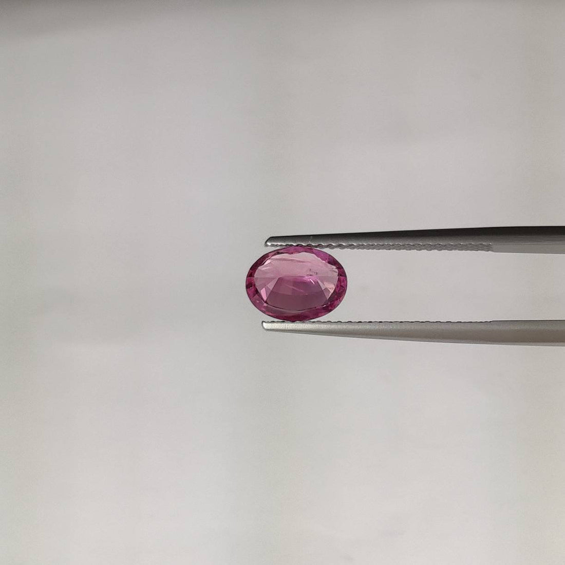 1.73 cts Natural Pink Sapphire Loose Gemstone Oval Cut