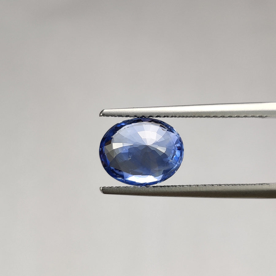 3.03 cts Natural Blue Sapphire Loose Gemstone Oval Cut