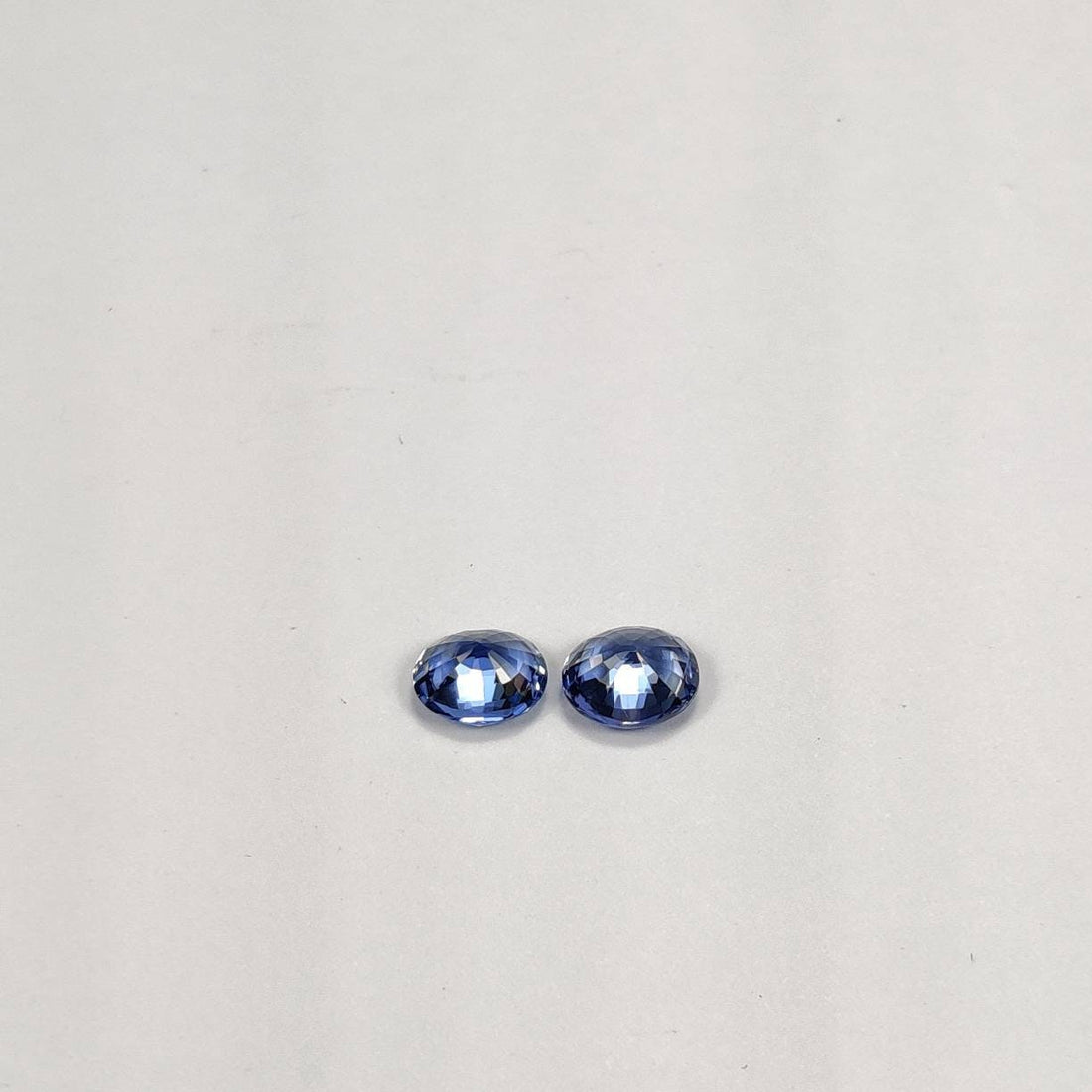 2.81 cts Unheated Natural Pastel Blue Sapphire Loose Gemstone Oval Cut Pair
