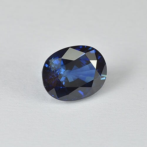 2.21 cts Natural Blue Sapphire Loose Gemstone Oval Cut Certified