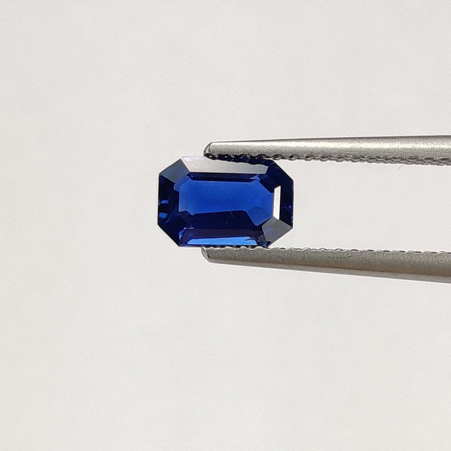 1.22 cts Natural Blue Sapphire Loose Gemstone Emerald Cut Certified