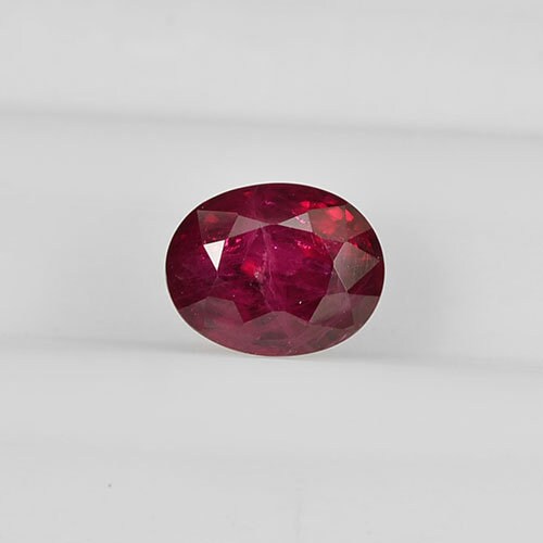1.18 cts Natural Thai Ruby Loose Gemstone Oval Cut