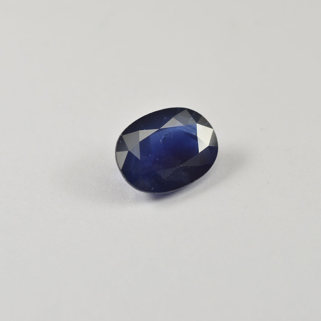 3.04 cts Natural Blue Sapphire Loose Gemstone Oval Cut