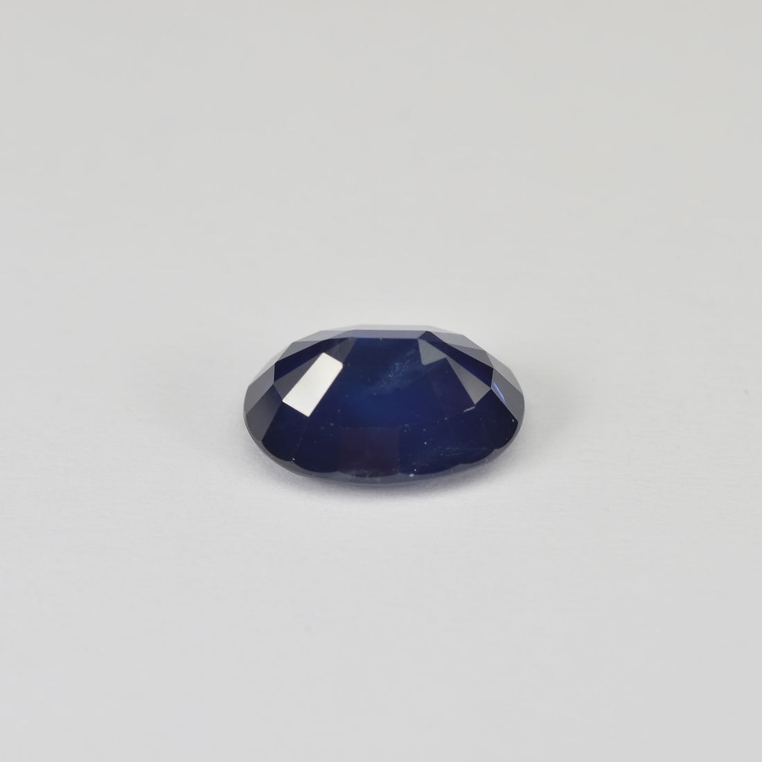 2.40 cts Natural Blue Sapphire Loose Gemstone Oval Cut - Thai Gems Export Ltd.