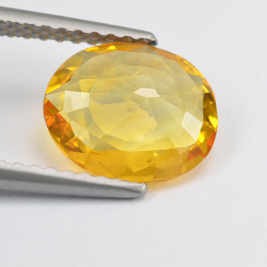 1.72 cts Natural Yellow Sapphire Loose Gemstone Oval Cut