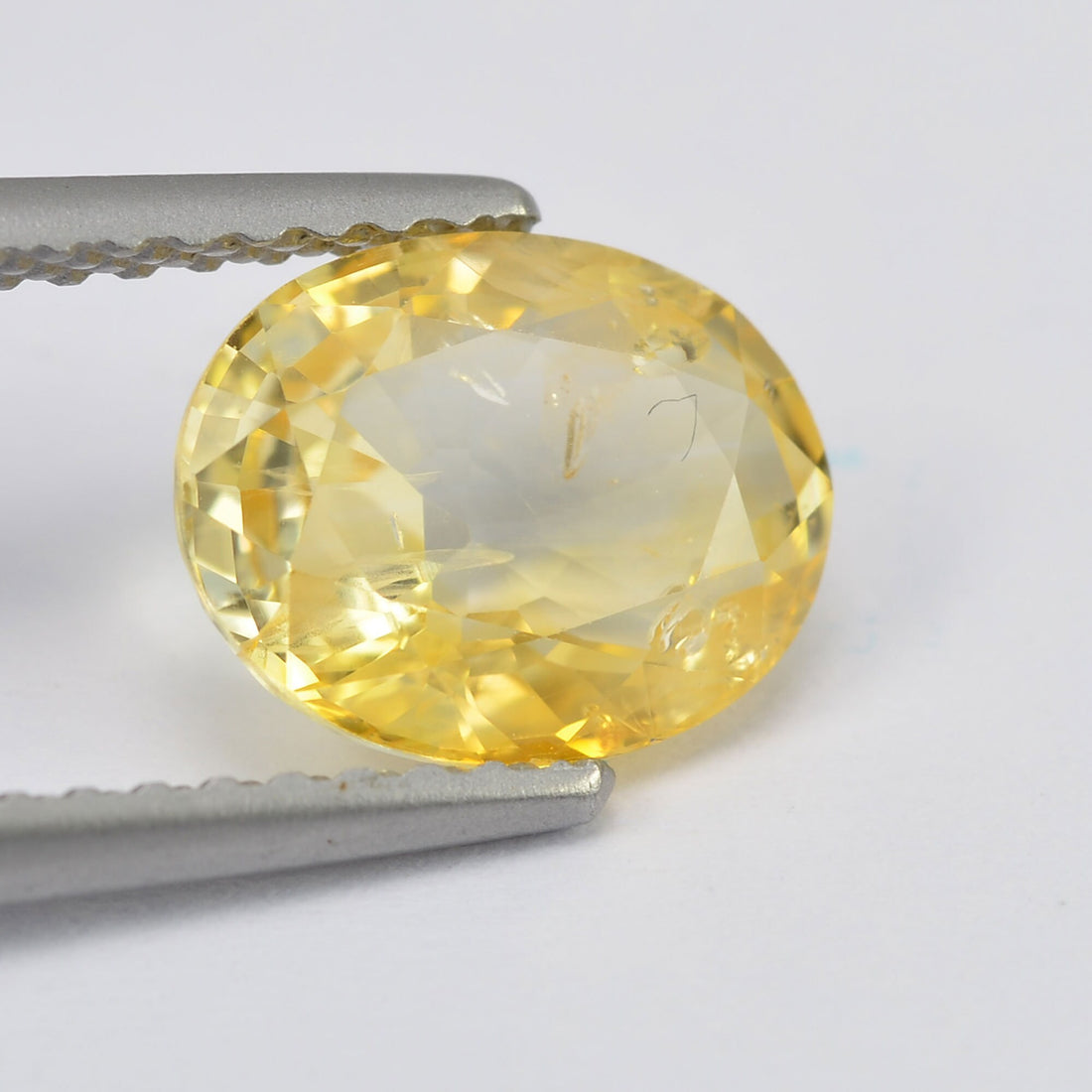 1.77 cts Natural Yellow Sapphire Loose Gemstone Oval Cut