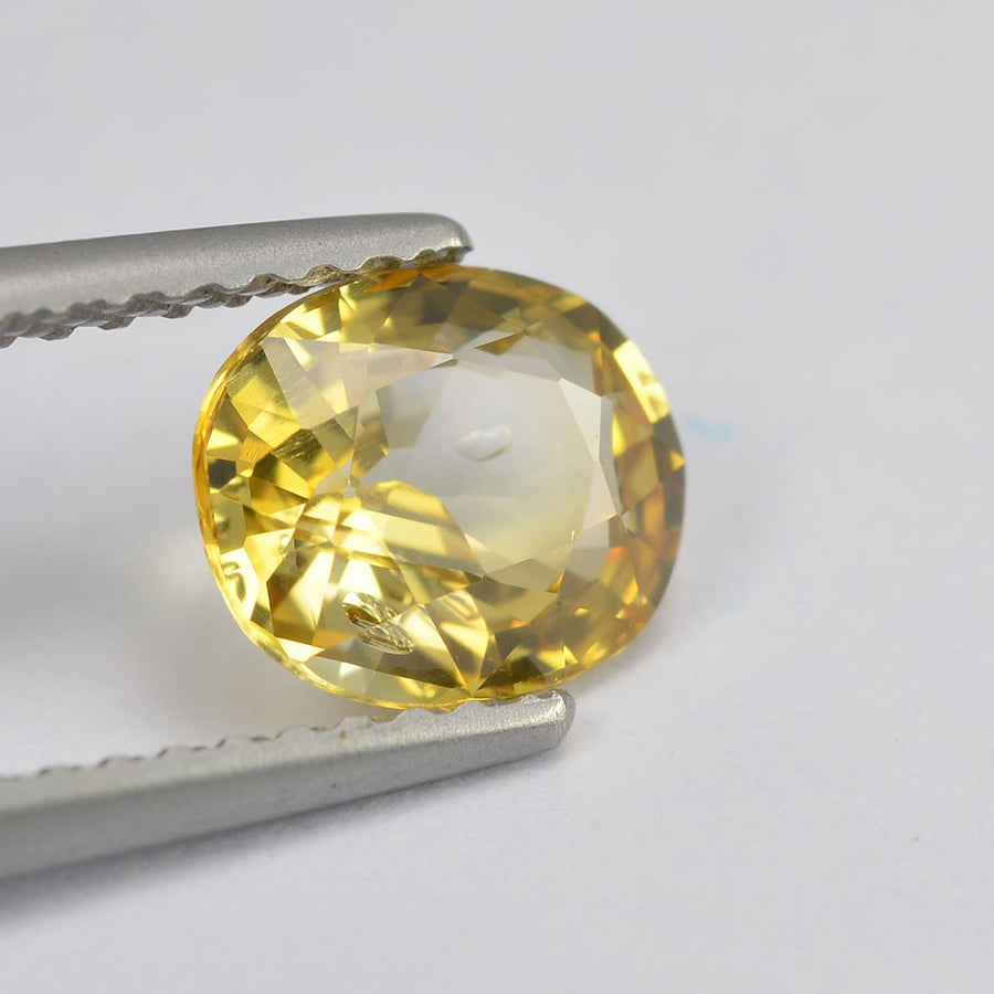 1.33 cts Natural Yellow Sapphire Loose Gemstone Oval Cut