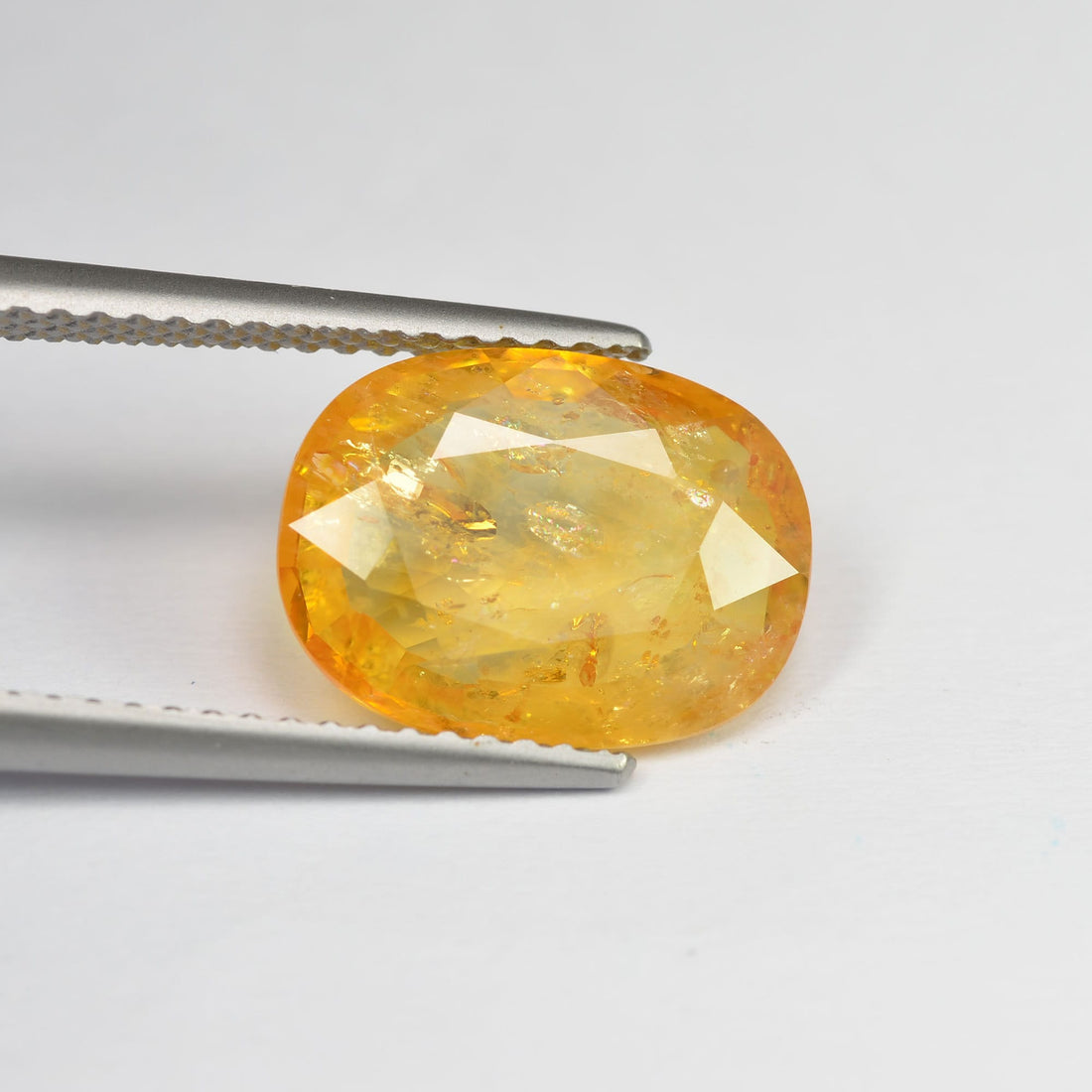 3.93 cts Natural Yellow Sapphire Loose Gemstone Oval Cut