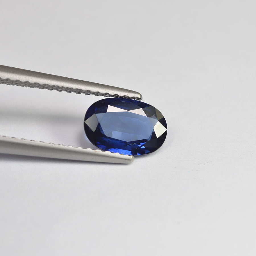 0.90 cts Natural Blue Sapphire Loose Gemstone Oval Cut Certified