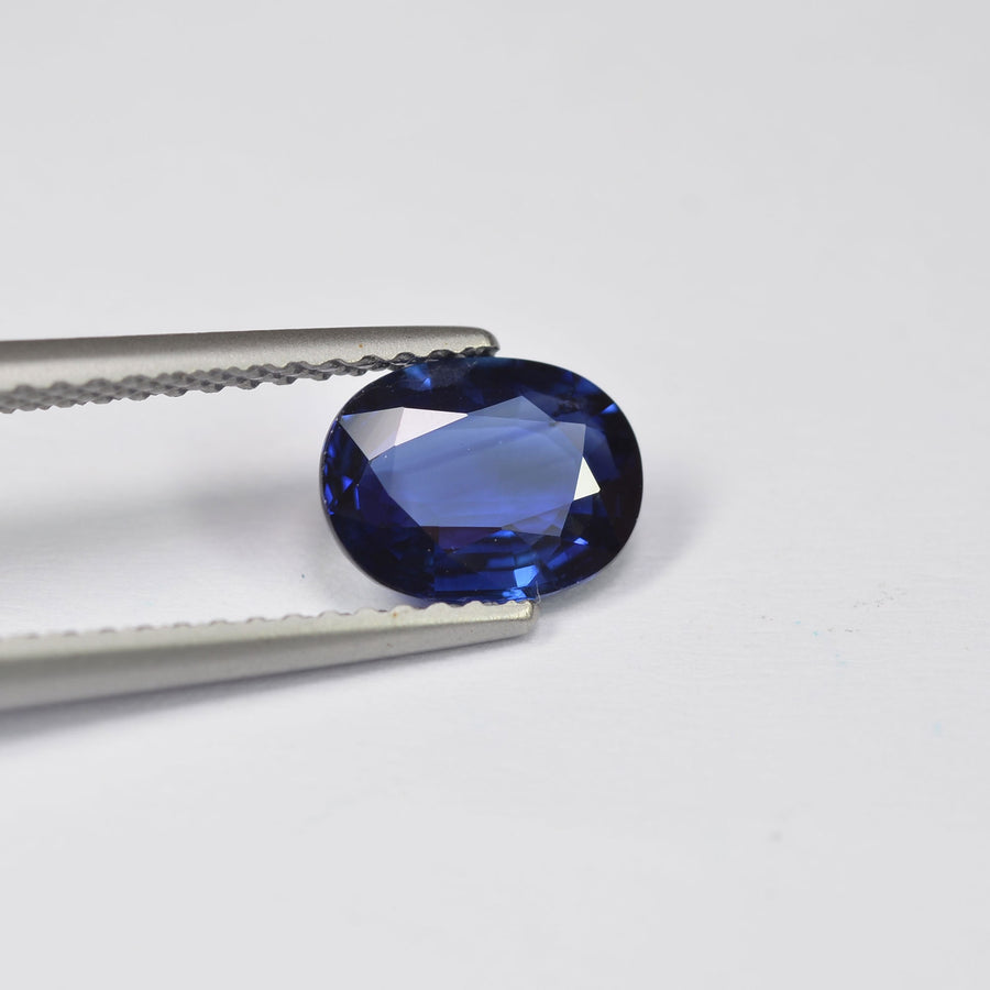 1.21 cts Natural Blue Sapphire Loose Gemstone Oval Cut Certified
