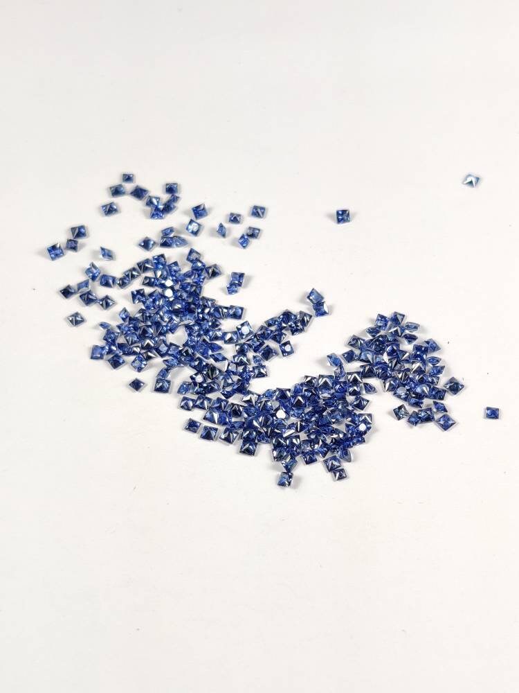 1.2-1.8 mm Natural Blue Sapphire Loose Gemstone Princess Cut