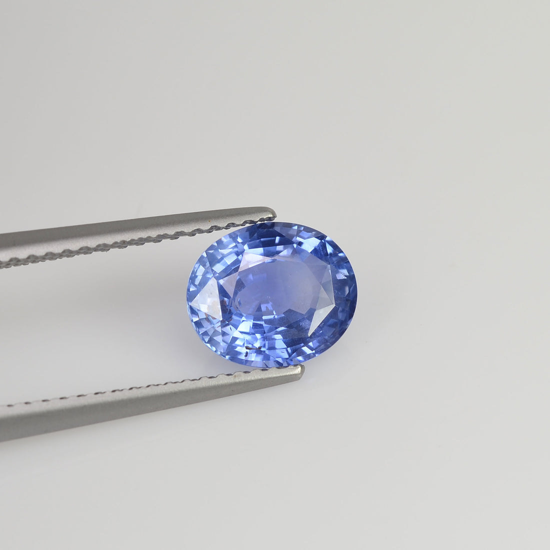 1.97 cts Unheated Natural Blue Sapphire Loose Gemstone Oval Cut - Thai Gems Export Ltd.