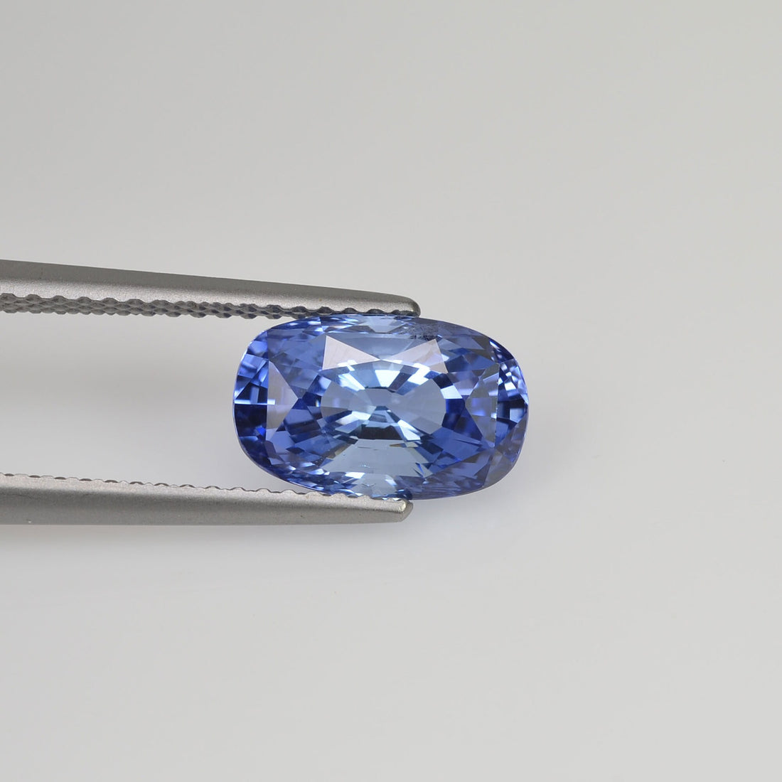 3.07 cts Unheated Natural Blue Sapphire Loose Gemstone Cushion Cut Certified