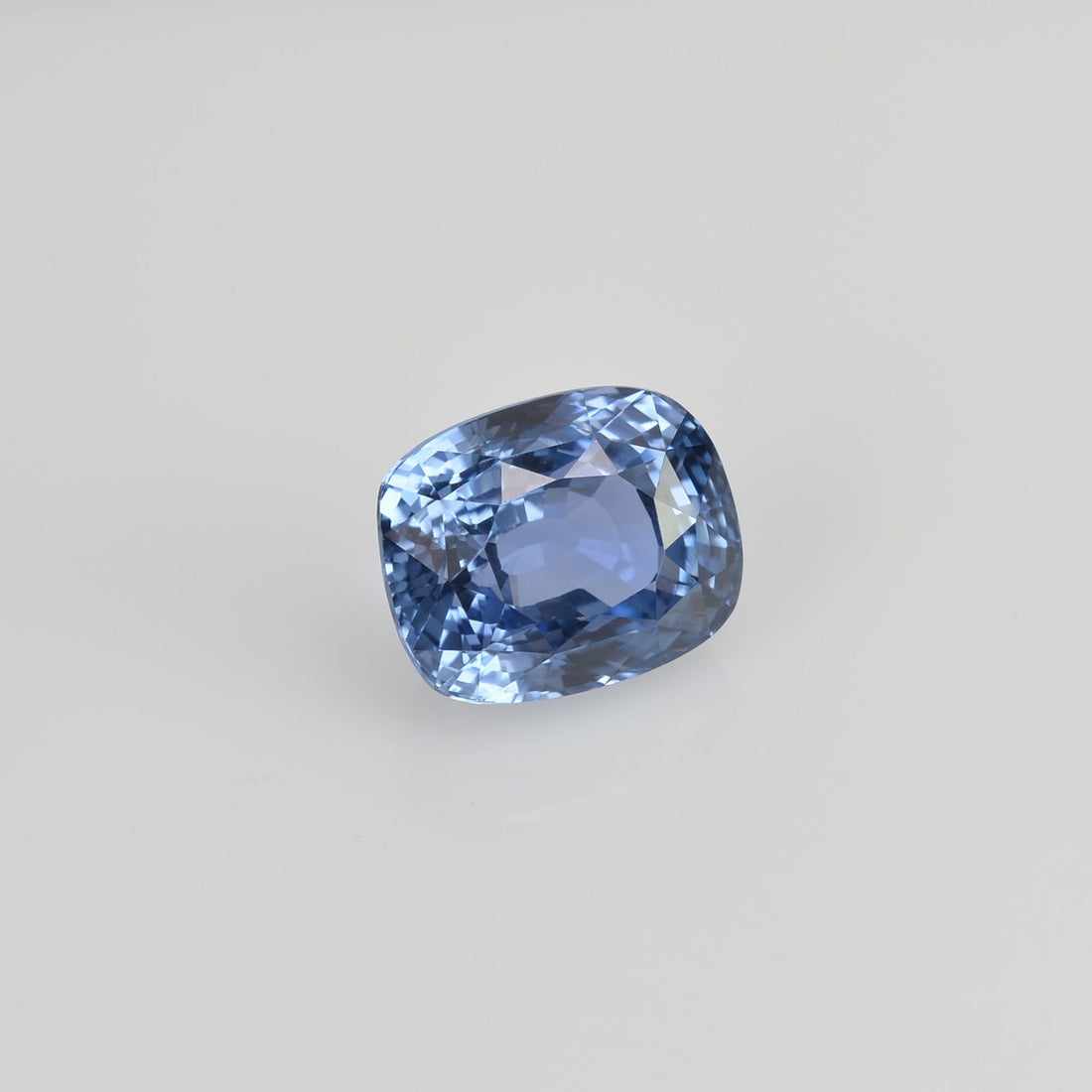 3.71 cts Unheated Natural  Blue Sapphire Loose Gemstone Cushion Cut