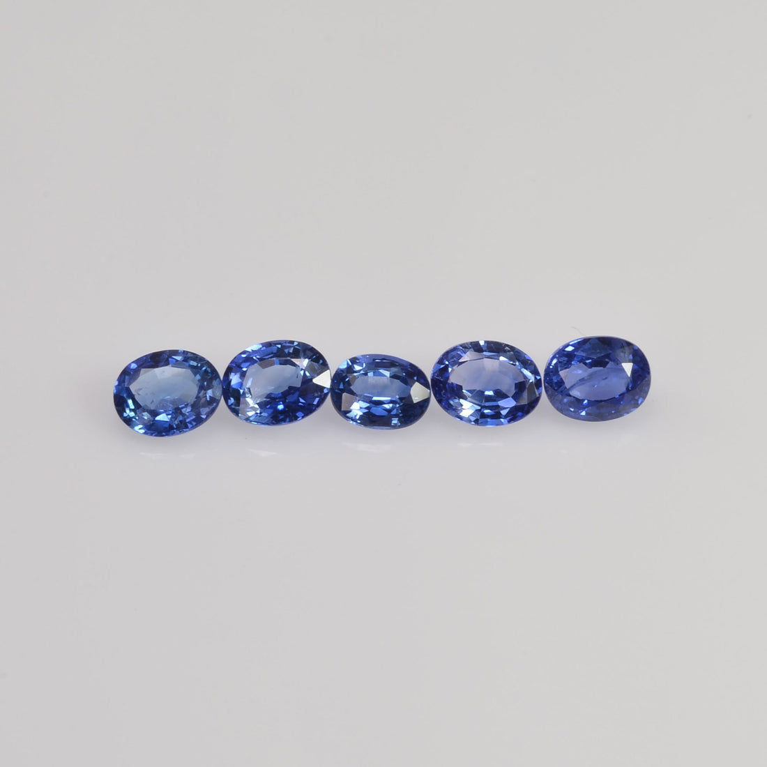4.5x3.5 Natural Calibrated Sri Lanka Blue Sapphire Loose Gemstone Oval Cut