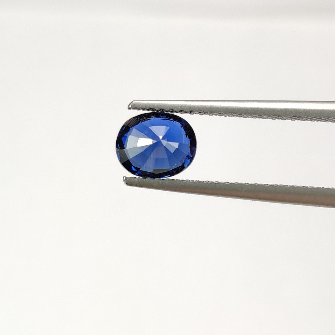 1.41 cts Natural Blue Sapphire Loose Gemstone Oval Cut Certified