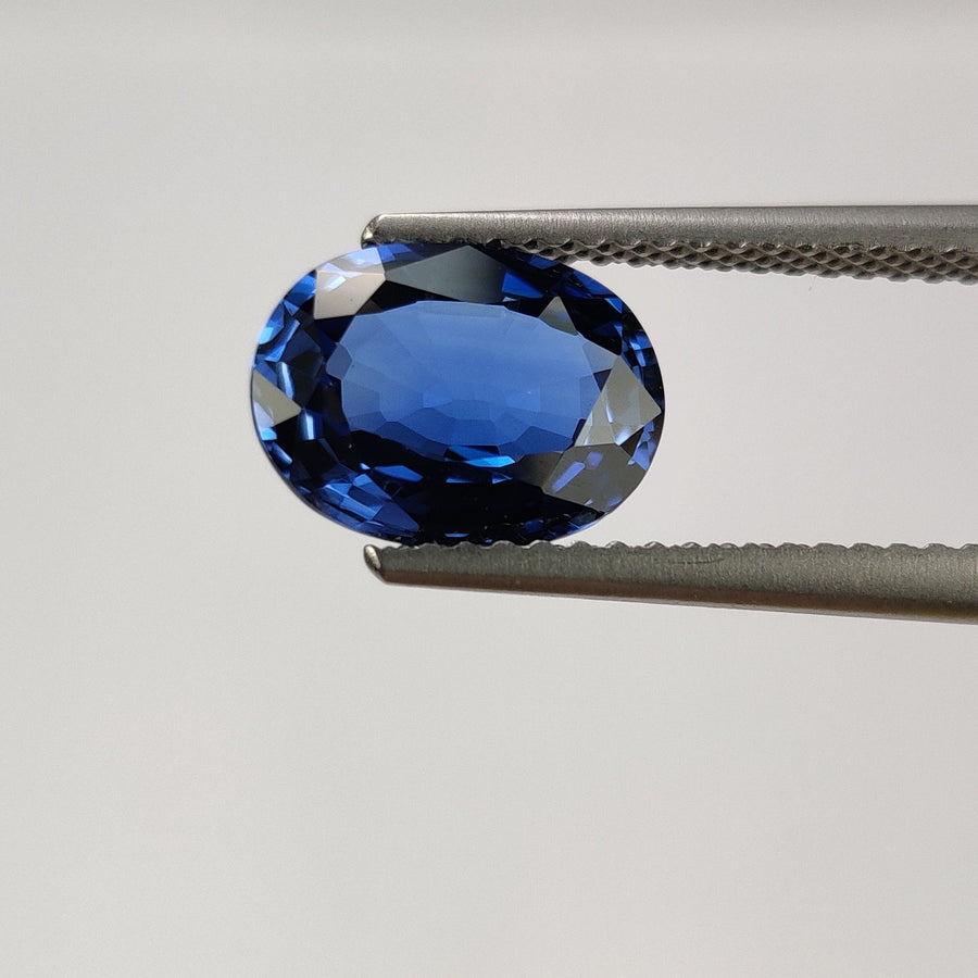 2.34 cts Natural Blue Sapphire Loose Gemstone Oval Cut GRS Certified