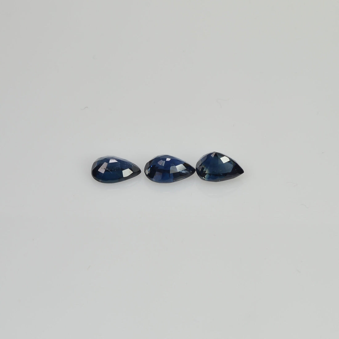 6x4 mm Natural Calibrated Blue Sapphire Loose Gemstone Pear Cut