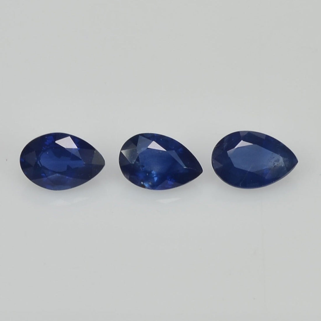 6x4 mm Natural Calibrated Blue Sapphire Loose Gemstone Pear Cut