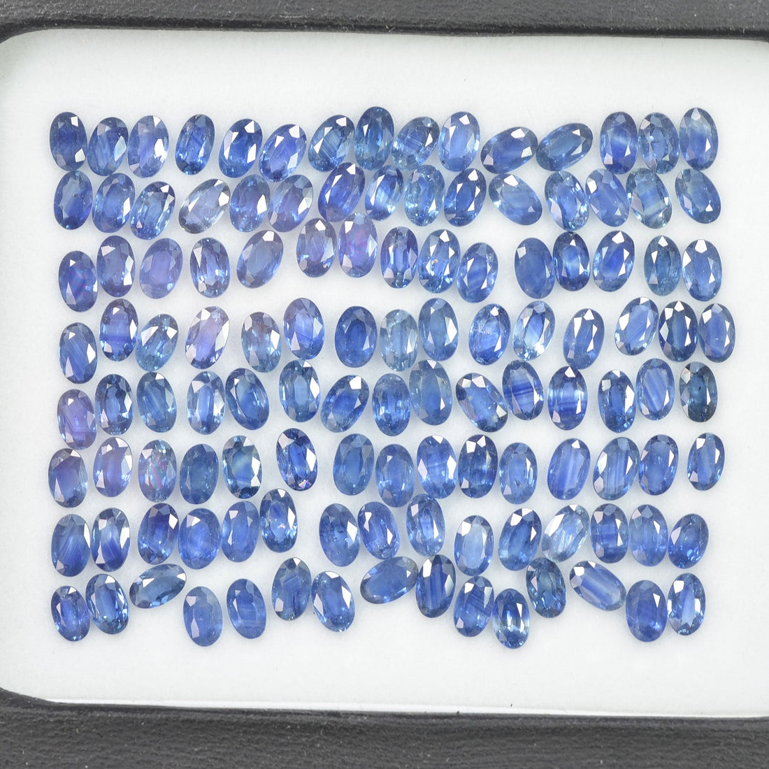 5x3 mm Natural Calibrated Blue Sapphire Loose Gemstone Oval Cut