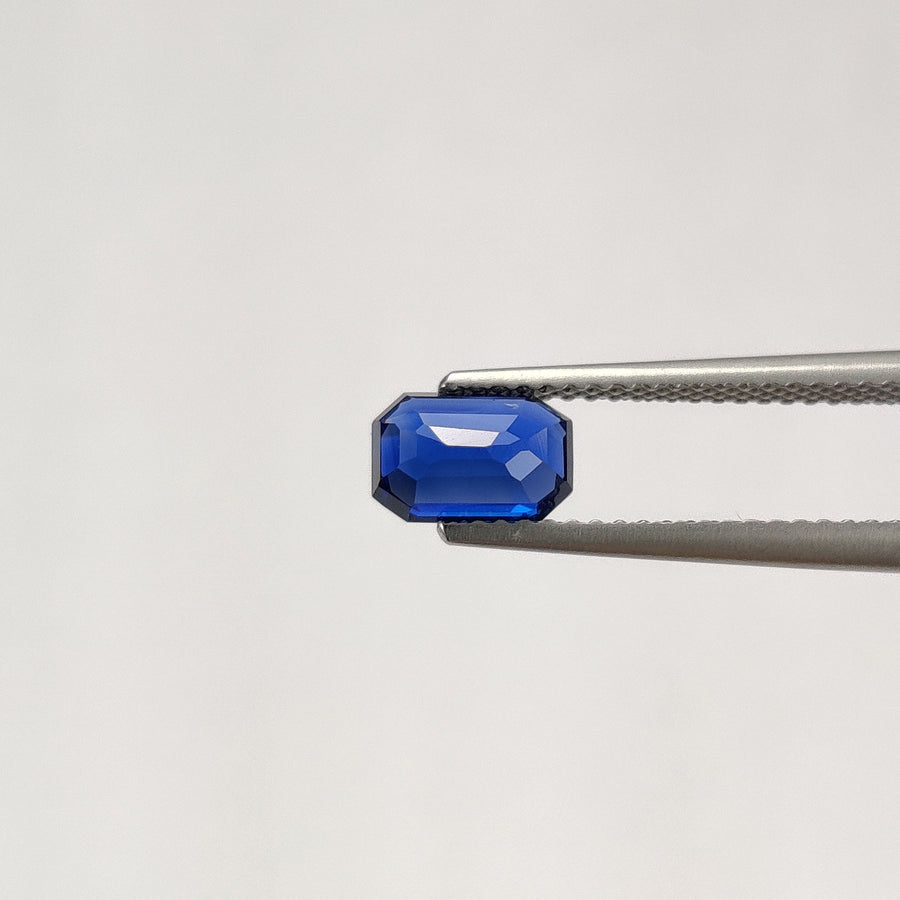 1.22 cts Natural Blue Sapphire Loose Gemstone Emerald Cut Certified
