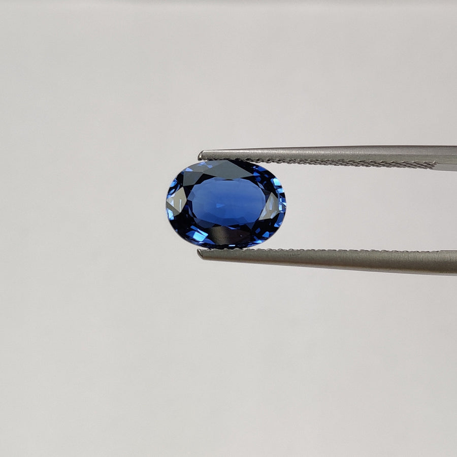2.34 cts Natural Blue Sapphire Loose Gemstone Oval Cut GRS Certified