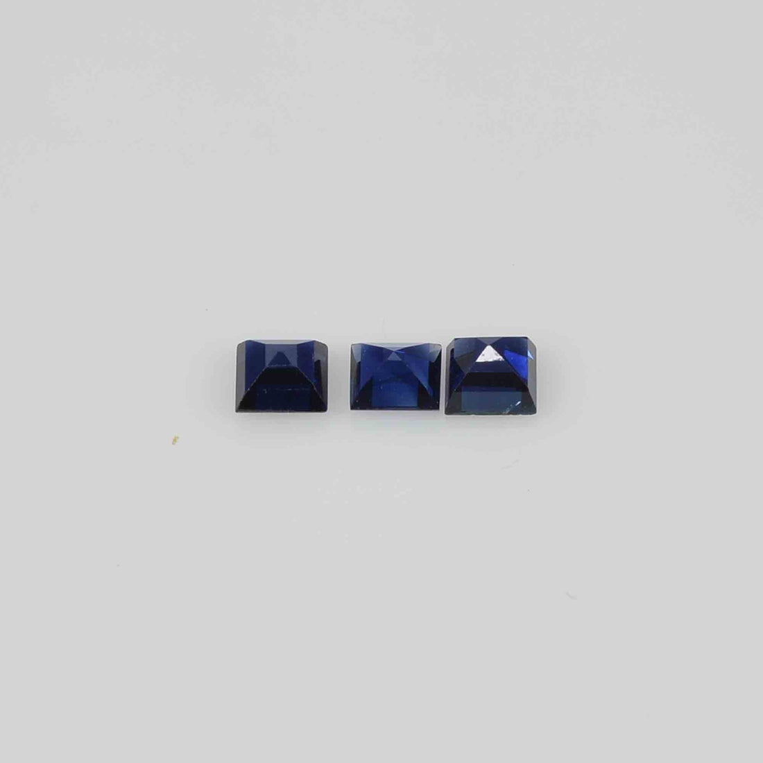 1.6 -4.3 mm Natural Calibrated Blue Sapphire Loose Gemstone Square Cut