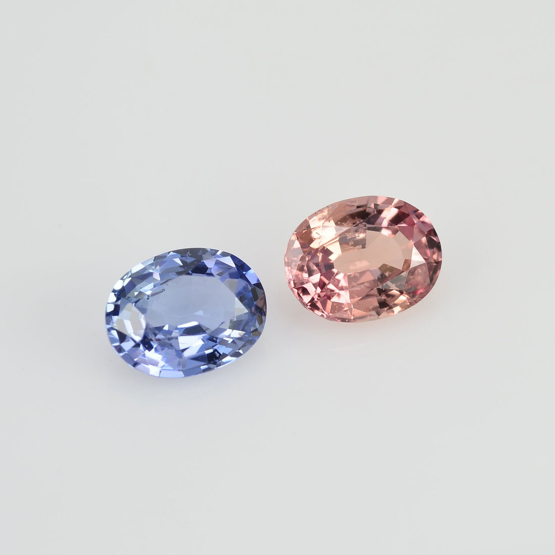 1.63 cts Natural Fancy Sapphire Loose Pair Gemstone Oval Cut