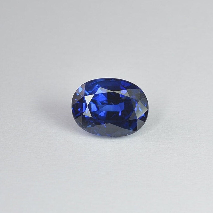 1.78 cts Natural Blue Sapphire Loose Gemstone Oval Cut Certified