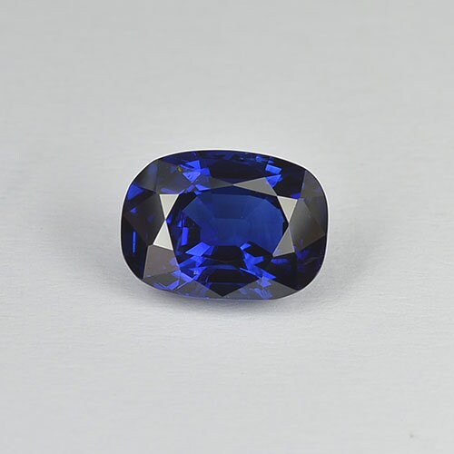 2.37 cts Natural Blue Sapphire Loose Gemstone Cushion Cut Certified