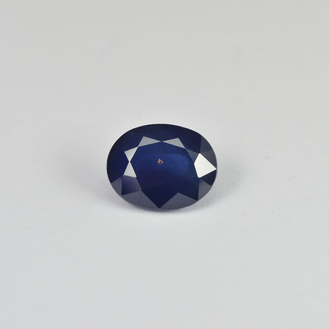 4.04 cts Natural Blue Sapphire Loose Gemstone Oval Cut