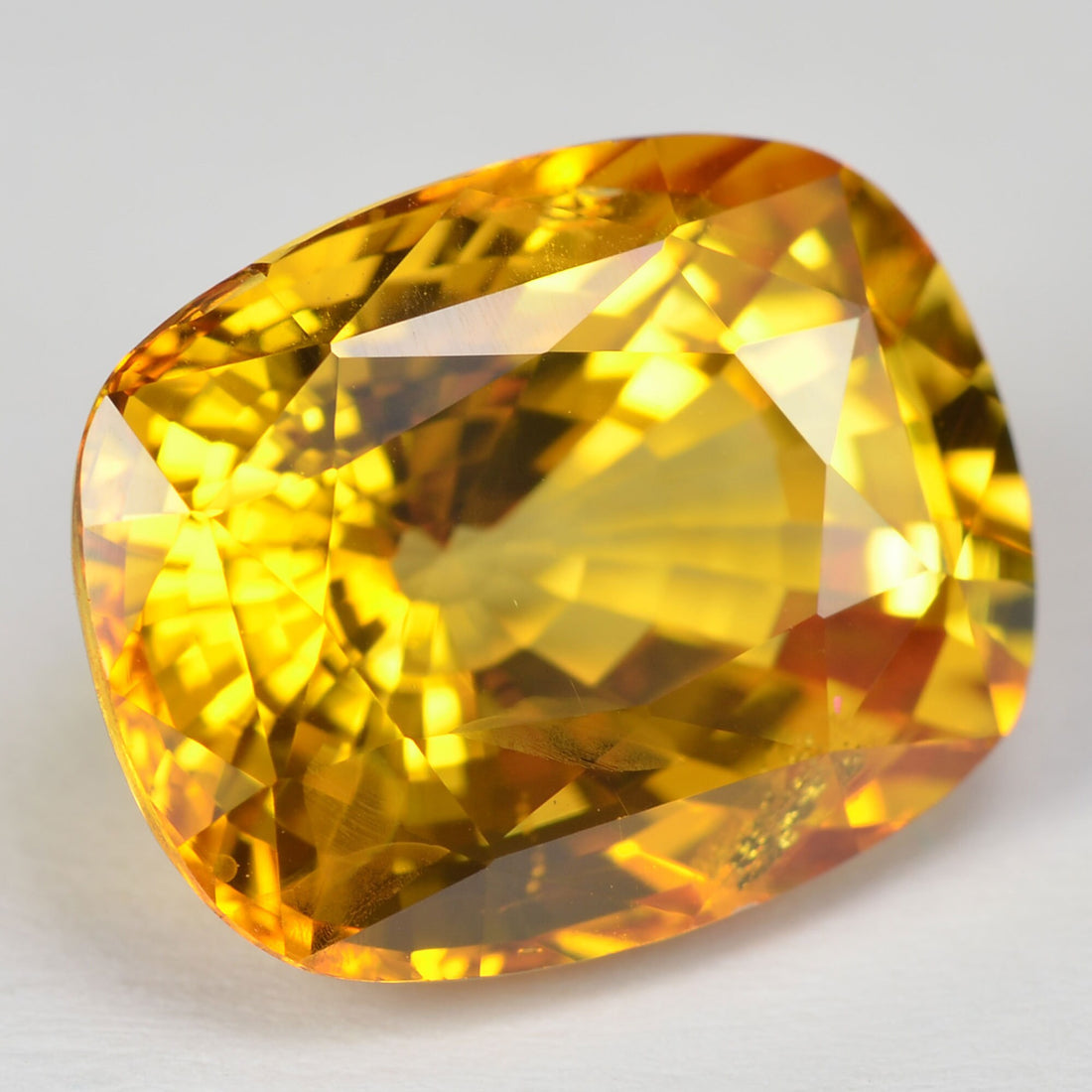 9.33 cts Natural Yellow Sapphire Loose Gemstone Cushion Cut GRS Certified