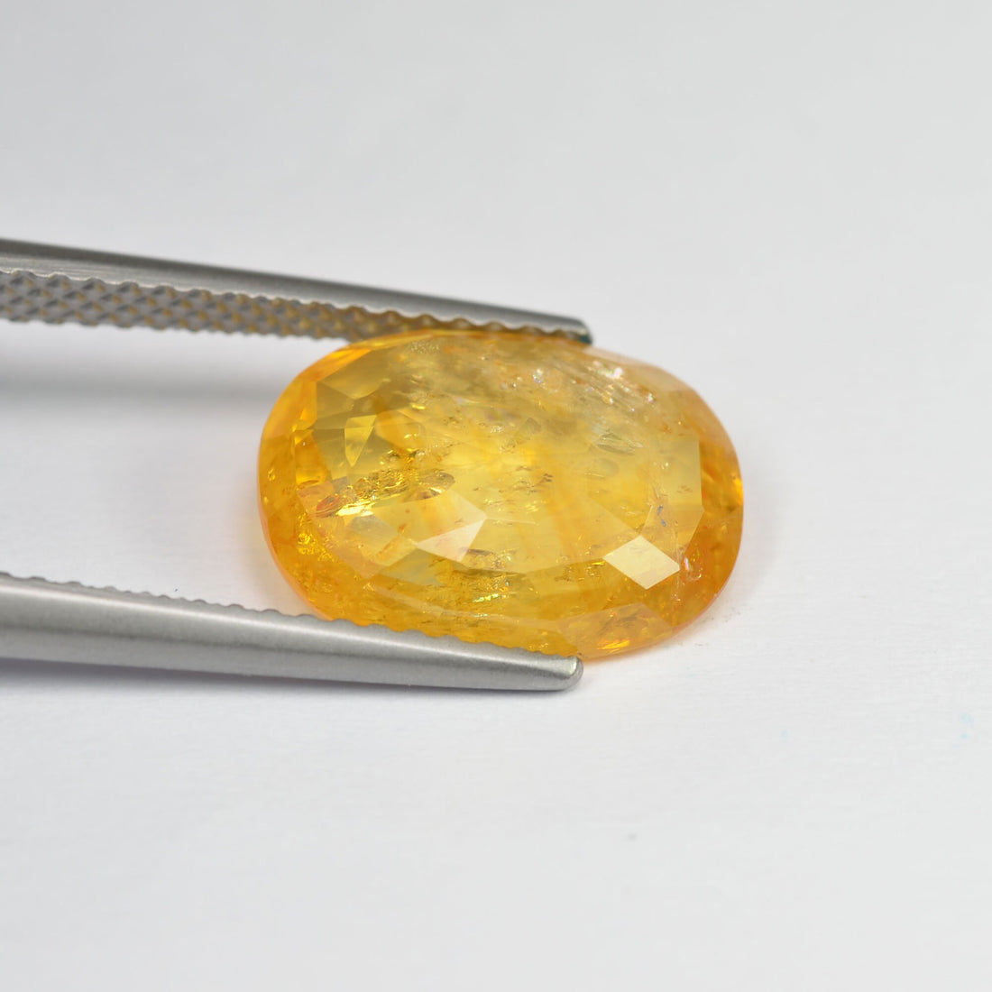 3.93 cts Natural Yellow Sapphire Loose Gemstone Oval Cut