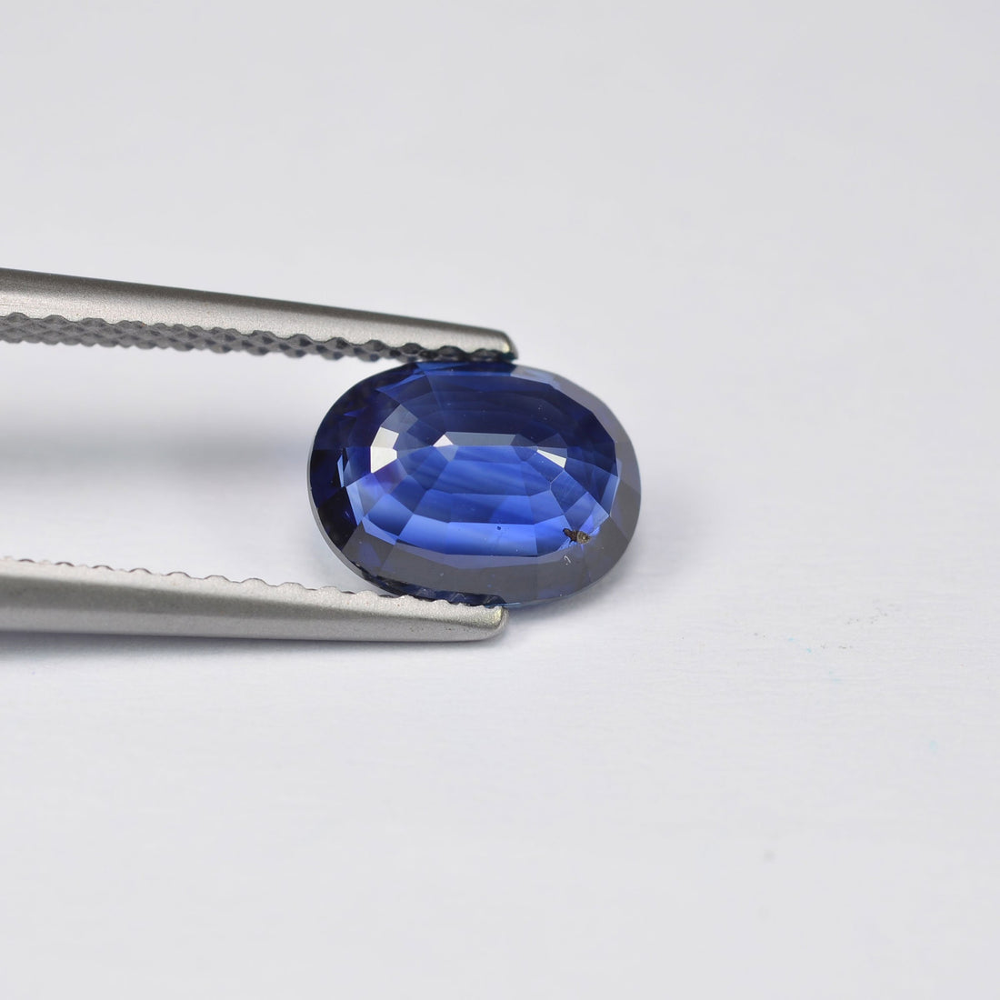 1.21 cts Natural Blue Sapphire Loose Gemstone Oval Cut Certified