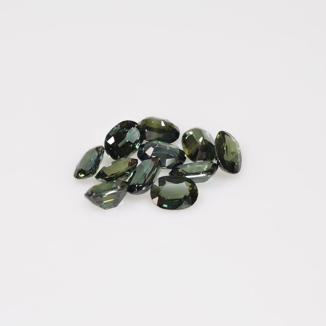 6x4 mm Natural Calibrated Green Sapphire Loose Gemstone Oval Cut