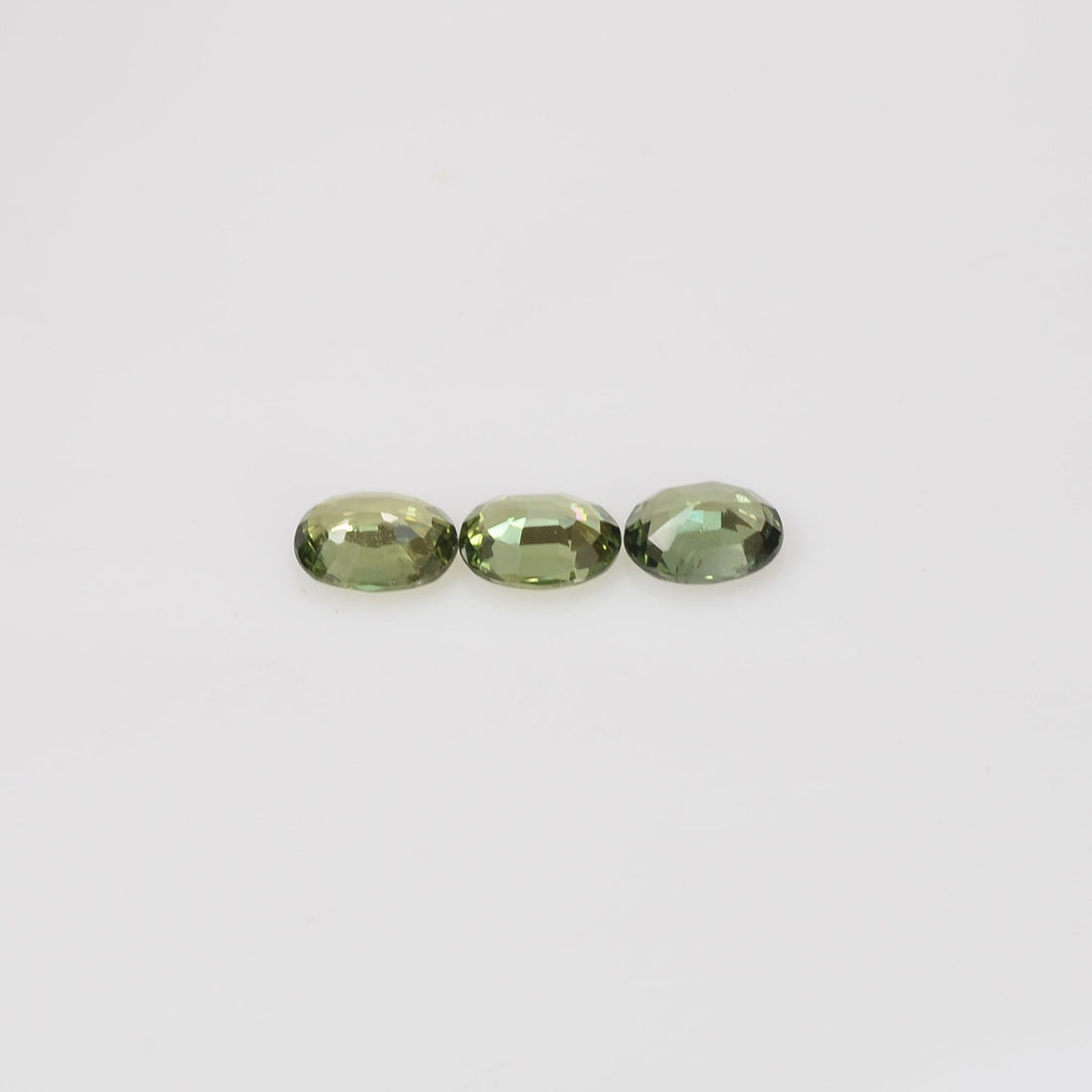 5x4 mm Natural Calibrated Green Sapphire Loose Gemstone Oval Cut