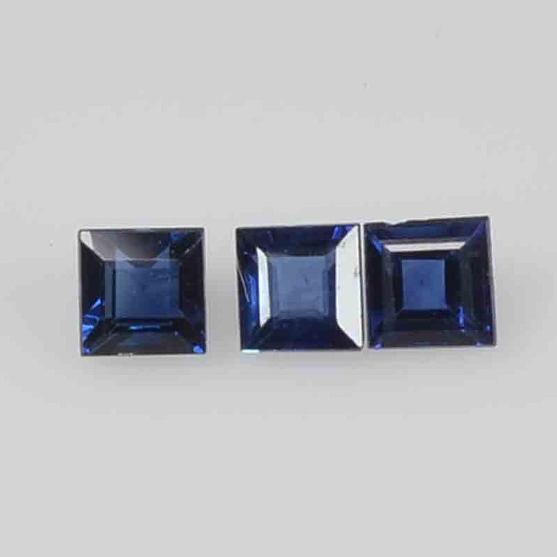 2.2-2.8 mm Natural Calibrated Blue Sapphire Loose Gemstone Square Cut